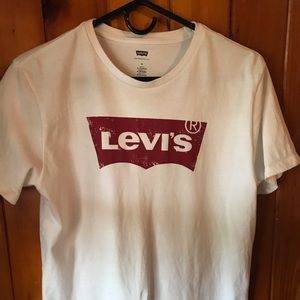Levi Tshirt
